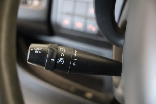 Peugeot Boxer 2.0 BlueHDI L3/H2 165PK TREKHAAK L2/H2 AIRCO NAVI CRUISE CONTROL LEASE V/A 99,- p.m. INRUIL MOGELIJK