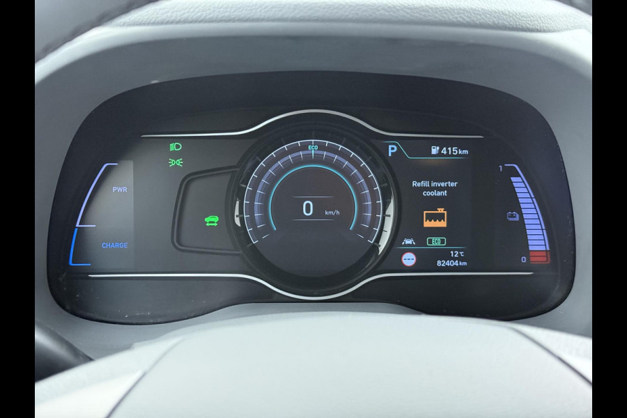 Hyundai Kona EV Premium 64 kWh SOH 100% | 3-FASE | WARMTEPOMP | LEDER | STOEL VERWARM, VENTILATIE | CAMERA | RIJKLAAR INCL. 12 MND BOVAG GARANTIE