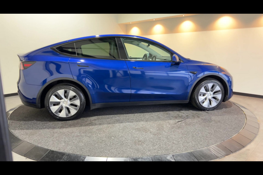 Tesla Model Y Long Range AWD 75 kWh Panoramadak | Wit leder!