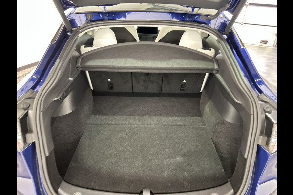 Tesla Model Y Long Range AWD 75 kWh Panoramadak | Wit leder!