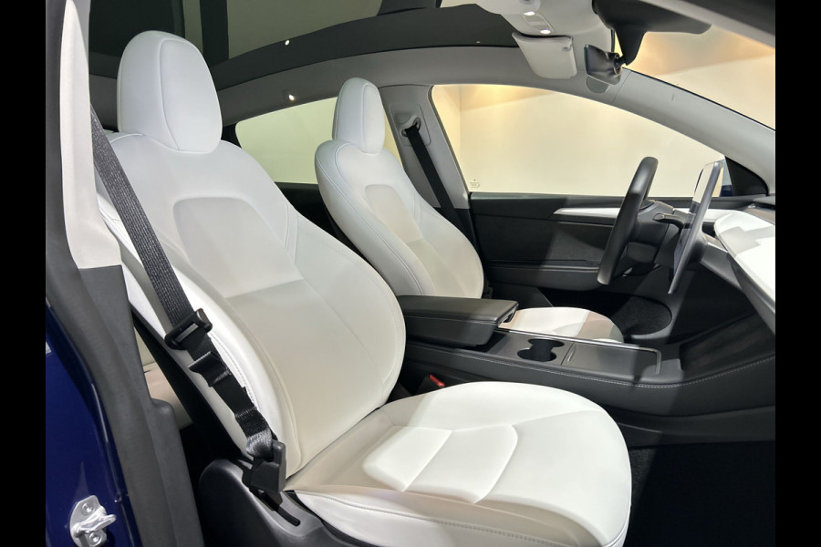 Tesla Model Y Long Range AWD 75 kWh Panoramadak | Wit leder!