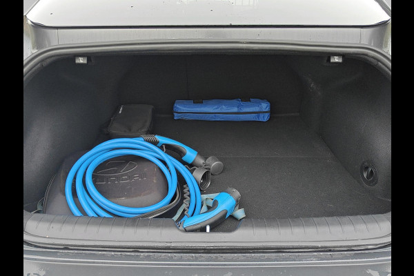 Hyundai IONIQ 6 Connect 77.4 kWh | Achterstoelen verwarmd | Adaptief Cruise Control | Apple Carplay/Android Auto