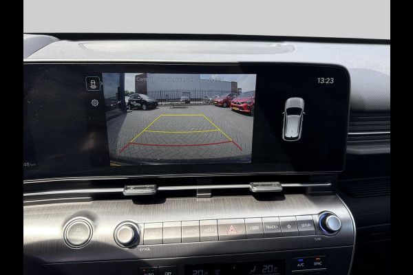 Hyundai KONA ELECTRIC Comfort Smart 65.4 kWh | Automatische achterklep | Navigatie | Achteruitrijcamera