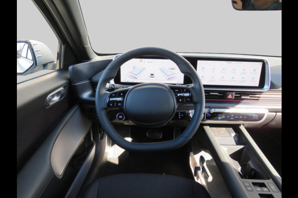Hyundai IONIQ 6 Connect 77 kWh | Elektrische verstelbare stoelen | Navigatie | V2L | Carplay