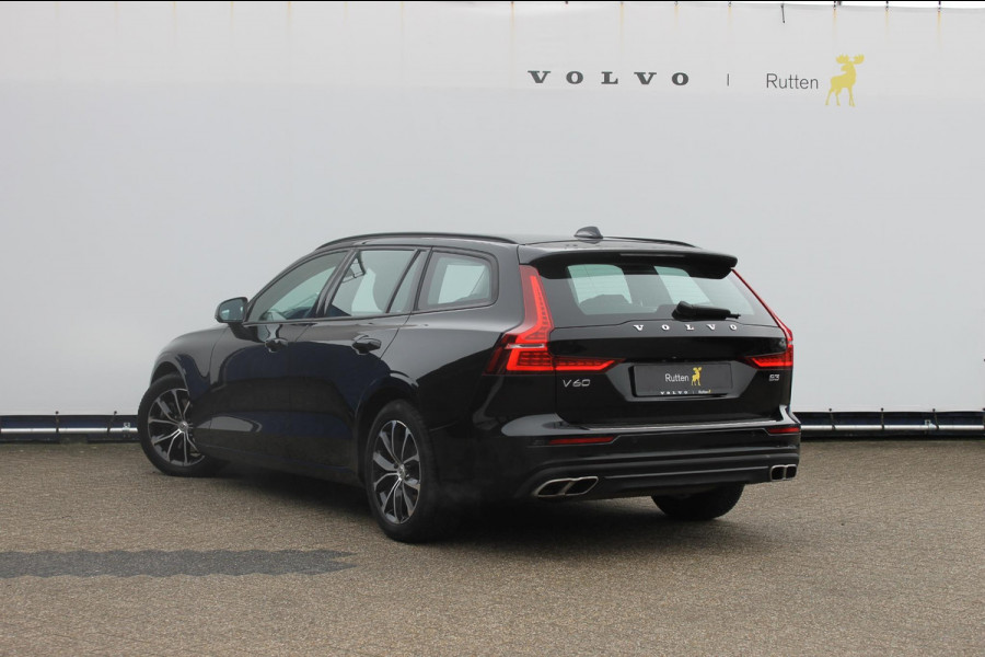 Volvo V60 B3 163PK Automaat Momentum Advantage Lederen bekleding / Apple Carplay / Cruise control / Stoelverwarming / Stuurwielverwarming / lichtmetalen velgen / Road Sign information