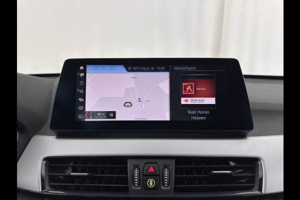 BMW X1 xDrive25e eDrive Edition (INCL.BTW) *HEAD-UP | LEATHER | FULL-LED | HARMAN/KARDON | HEATED-COMFORTSEATS | NAVI-FULLMAP | ECC | PDC | CRUISE | 17''ALU | TOWBAR*