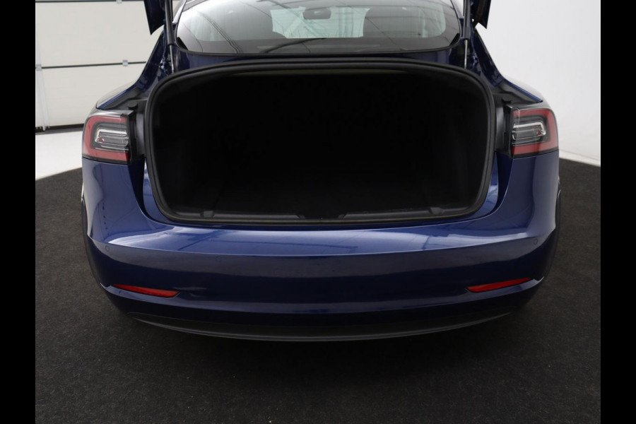 Tesla Model 3 Standard RWD Plus 60 kWh | Autopilot | Panoramadak | Leder | Stoelverwarming | Full LED | Camera | Navigatie | Keyless