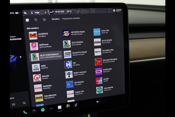 Tesla Model 3 Standard RWD Plus 60 kWh | Autopilot | Panoramadak | Leder | Stoelverwarming | Full LED | Camera | Navigatie | Keyless