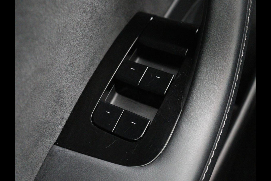 Tesla Model 3 Standard RWD Plus 60 kWh | Autopilot | Panoramadak | Leder | Stoelverwarming | Full LED | Camera | Navigatie | Keyless