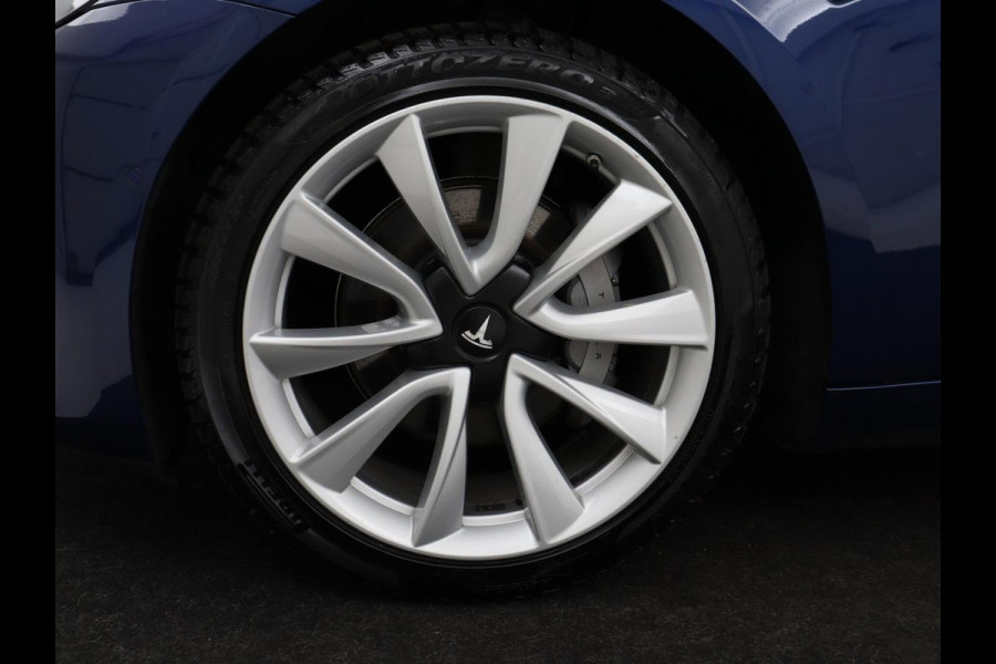 Tesla Model 3 Standard RWD Plus 60 kWh | Autopilot | Panoramadak | Leder | Stoelverwarming | Full LED | Camera | Navigatie | Keyless