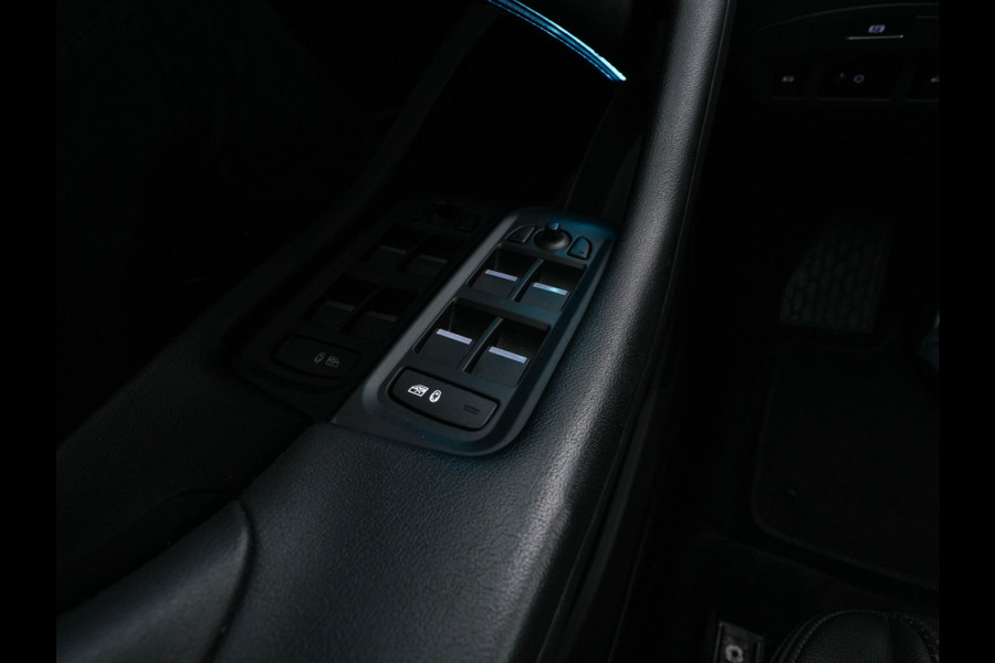 Jaguar I-PACE EV400 Business Edition S 90 kWh {SOH-89%} (INCL-BTW) *HEATPUMP | PANO | LEATHER | MERIDIAN-AUDIO | FULL-LED | HEATED/COOLED-COMFORTSEATS | DAB+ | CAMERA | DIGI-COCKPIT | NAVI-FULLMAP | ECC | KEYLESS | PDC | CCS-FASTLOADER | CRUISE |