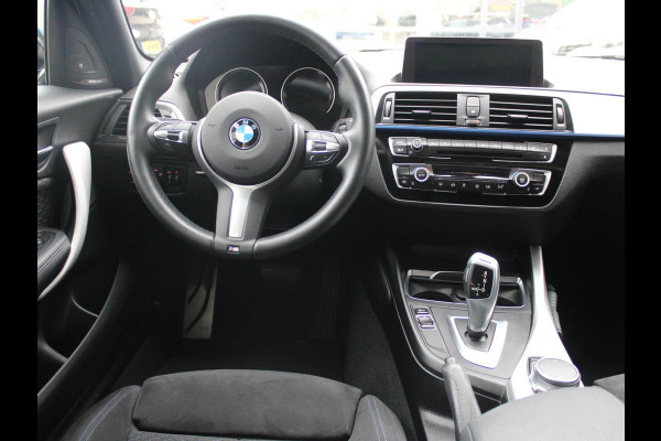 BMW 1-serie 118i Corporate Lease Executive | ELEKTRISCH SCHUIFDAK | ALCANTARA BEKLEDING | HARMAN KARDON |