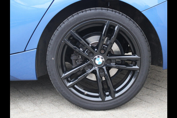 BMW 1-serie 118i Corporate Lease Executive | ELEKTRISCH SCHUIFDAK | ALCANTARA BEKLEDING | HARMAN KARDON |
