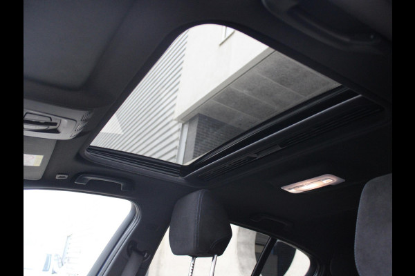 BMW 1-serie 118i Corporate Lease Executive | ELEKTRISCH SCHUIFDAK | ALCANTARA BEKLEDING | HARMAN KARDON |