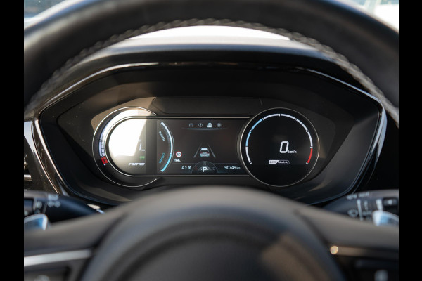 Kia e-Niro ExecutiveLine 64 kWh | Stoelverwarming-verkoeling | Cruise | Clima | Camera | Carplay | Navi | Keyless | Stoelverwarming-verkoeling |