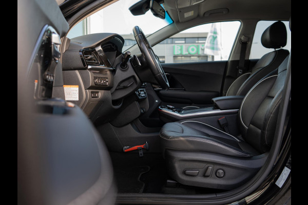Kia e-Niro ExecutiveLine 64 kWh | Stoelverwarming-verkoeling | Cruise | Clima | Camera | Carplay | Navi | Keyless | Stoelverwarming-verkoeling |
