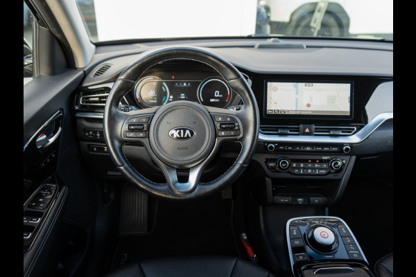 Kia e-Niro ExecutiveLine 64 kWh | Stoelverwarming-verkoeling | Cruise | Clima | Camera | Carplay | Navi | Keyless | Stoelverwarming-verkoeling |