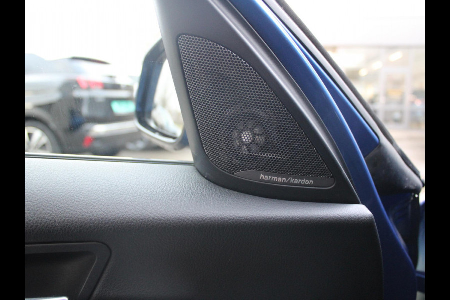 BMW 1-serie 118i Corporate Lease Executive | ELEKTRISCH SCHUIFDAK | ALCANTARA BEKLEDING | HARMAN KARDON |