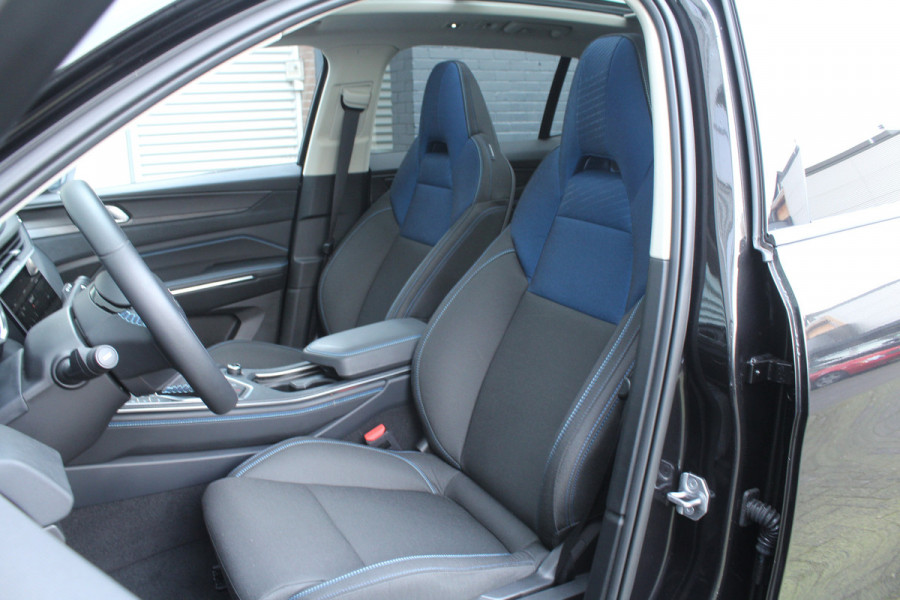 Lynk & Co 01 1.5 262pk PHEV 360 Camera SoH 96% BTW NL-Auto NAP Panoramadak Clima Cruise Navi Carplay 20"LMV El. Klep