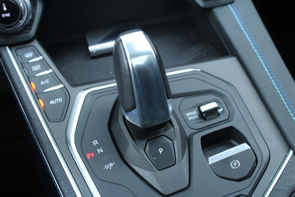 Lynk & Co 01 1.5 262pk PHEV 360 Camera SoH 96% BTW NL-Auto NAP Panoramadak Clima Cruise Navi Carplay 20"LMV El. Klep