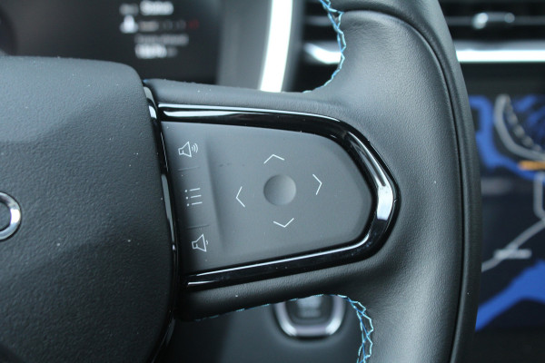 Lynk & Co 01 1.5 262pk PHEV 360 Camera SoH 96% BTW NL-Auto NAP Panoramadak Clima Cruise Navi Carplay 20"LMV El. Klep