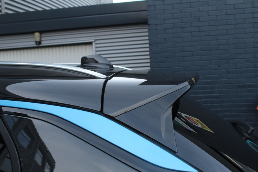 Lynk & Co 01 1.5 262pk PHEV 360 Camera SoH 96% BTW NL-Auto NAP Panoramadak Clima Cruise Navi Carplay 20"LMV El. Klep