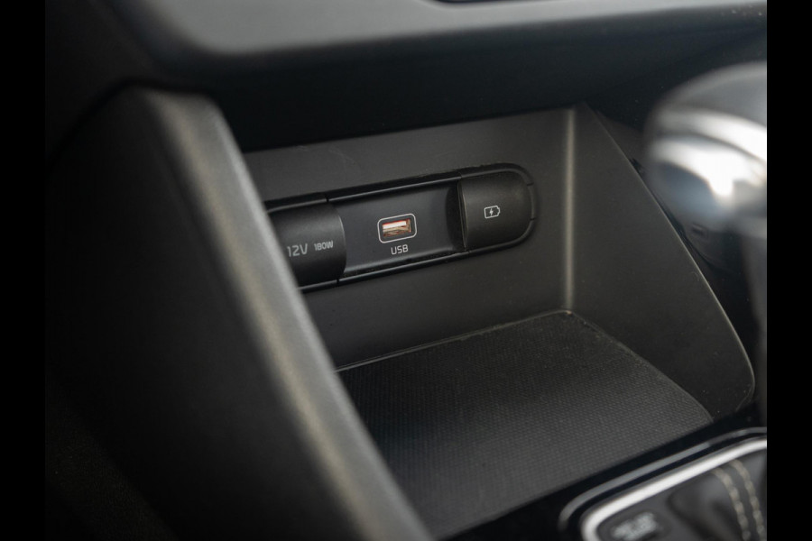 Kia Niro 1.6 GDi Hybrid DynamicLine | Navigatie | Achteruitrijcamera |