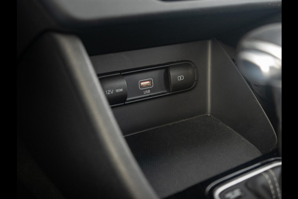 Kia Niro 1.6 GDi Hybrid DynamicLine | Navigatie | Achteruitrijcamera |
