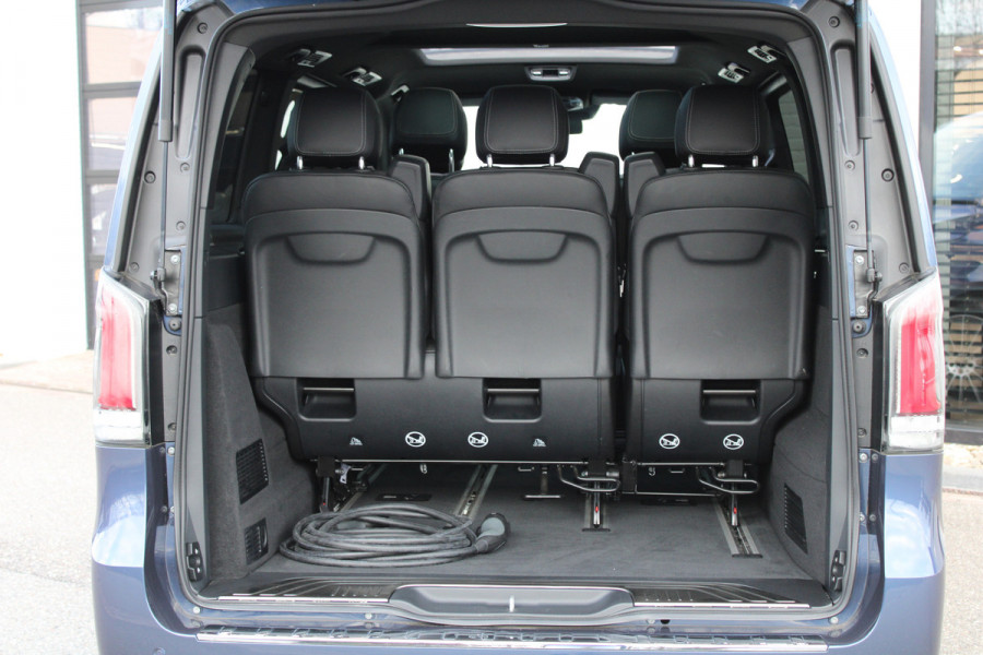 Mercedes-Benz Eqv 300 L2 / AMG / New Model / Panorama / 7-Persoons / 360 Camera / Vol Opties / NIEUWSTAAT