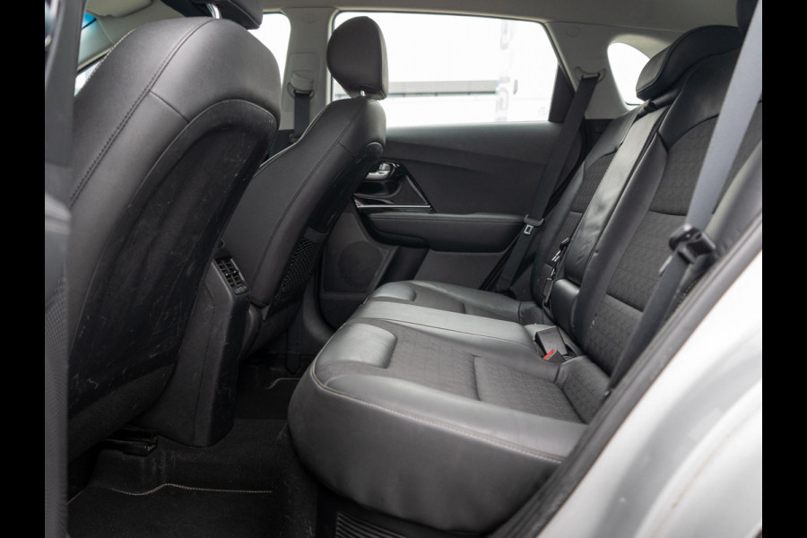 Kia Niro 1.6 GDi Hybrid DynamicLine | Trekhaak | Navigatie | PDC |