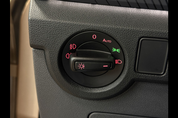 Volkswagen T-Cross 1.0 TSI 115pk AUT Style | Navi | 18 inch | LED | ACC | Blindspot | PDC V+A | Carplay | 100% Onderhouden!