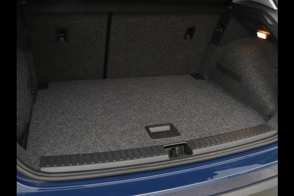 Seat Arona 1.0 TSI Style Intens | Alcantara | Full LED | Adaptive cruise | Virtual Cockpit | Camera | Carplay | Park Assist | Navigatie | Climate control