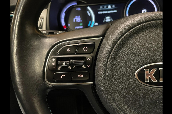 Kia e-Niro ExecutiveLine 64 kWh|100% SOH|AFN.TREKHAAK|ACC|DAKJE|JBL|LEDER|STOEL+STUURVERW|NAVIGATIE|CAMERA|CARPLAY|NAP|NL- AUTO|
