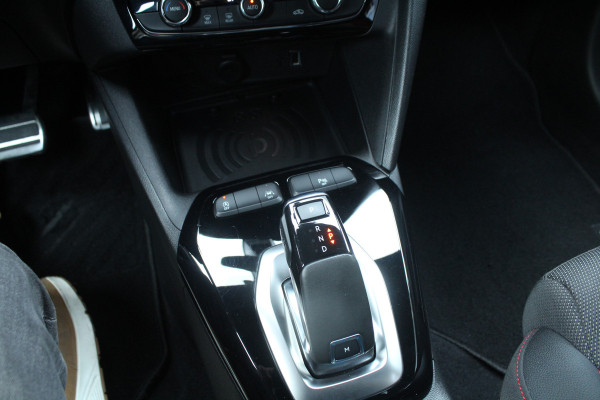 Opel Corsa 1.2 101pk GS Line AUTOMAAT Clima Cruise Carplay Camera LMV Two-Tone