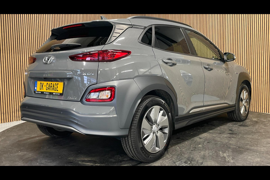 Hyundai Kona EV Fashion 39 kWh|100% SOH|ANDROID/CARPLAY|CAMERA|STOEL+STUURVERW|NAVI|LANE-ASSIST|CLIMATE+CRUISE|1e EIG|INCL.BTW|