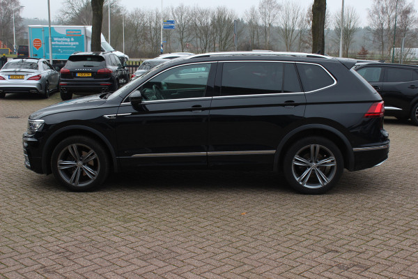 Volkswagen Tiguan Allspace 1.5 TSI Highline Business R / Trekhaak / Camera / Navigatie / Keyless / 19'' / DAB / ACC