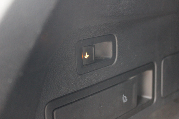 Volkswagen Tiguan Allspace 1.5 TSI Highline Business R / Trekhaak / Camera / Navigatie / Keyless / 19'' / DAB / ACC