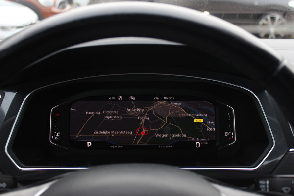 Volkswagen Tiguan Allspace 1.5 TSI Highline Business R / Trekhaak / Camera / Navigatie / Keyless / 19'' / DAB / ACC