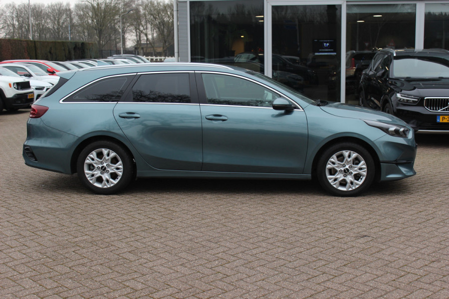 Kia Ceed Sportswagon 1.5 T-GDi DynamicLine / Trekhaak / Camera / Navigatie / 16'' / LED Koplampen / DAB / ACC