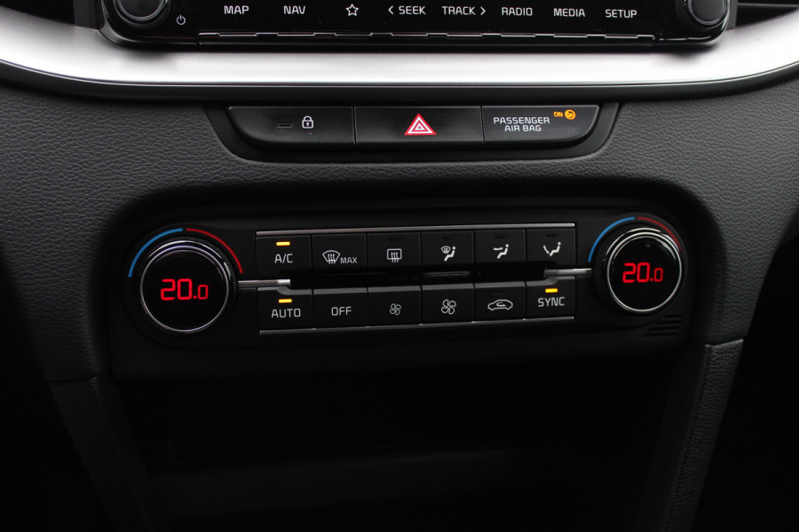 Kia Ceed Sportswagon 1.5 T-GDi DynamicLine / Trekhaak / Camera / Navigatie / 16'' / LED Koplampen / DAB / ACC
