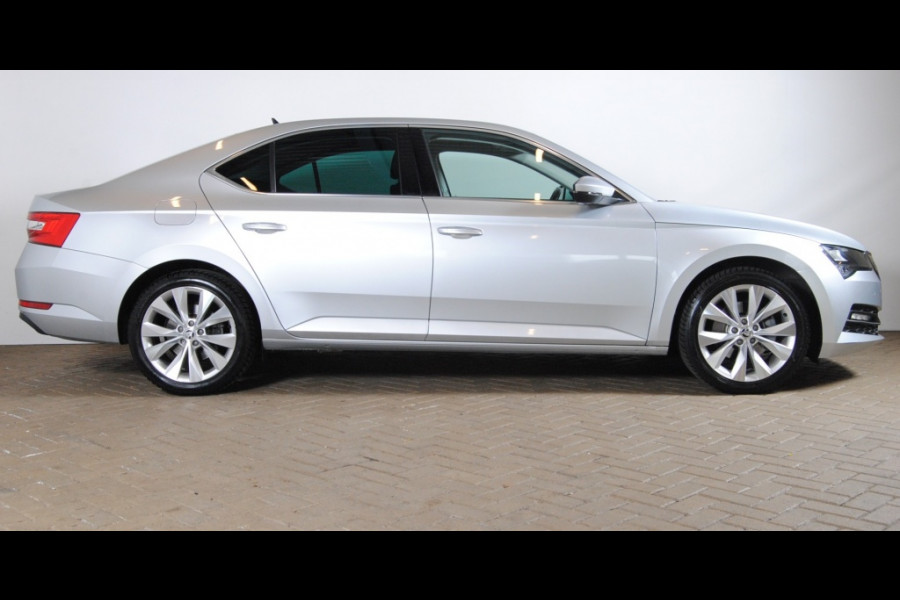 Škoda Superb 1.5 TSI Business Ed.| Apple Carplay | Stoelverwarming | Automaat