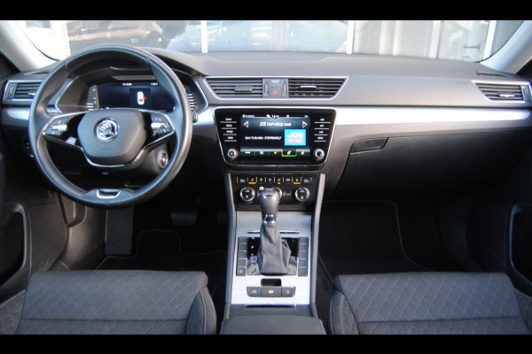 Škoda Superb 1.5 TSI Business Ed.| Apple Carplay | Stoelverwarming | Automaat