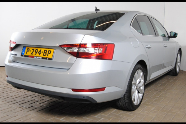 Škoda Superb 1.5 TSI Business Ed.| Apple Carplay | Stoelverwarming | Automaat