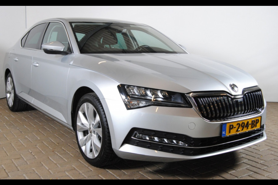 Škoda Superb 1.5 TSI Business Ed.| Apple Carplay | Stoelverwarming | Automaat