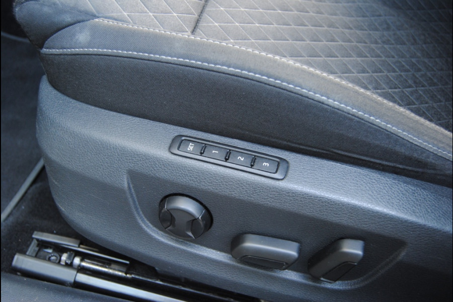 Škoda Superb 1.5 TSI Business Ed.| Apple Carplay | Stoelverwarming | Automaat
