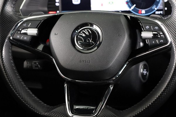 Škoda Octavia Combi 1.4 TSI iV PHEV Sportline Business 204pk  Plug in Hybrid | Privatelease vanaf 675,-- | Navigatie | 18 inch Lichtmetalen velgen | Travel Pakket| SOH 97%