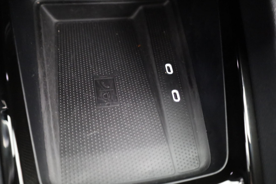 Škoda Octavia Combi 1.4 TSI iV PHEV Sportline Business 204pk  Plug in Hybrid | Privatelease vanaf 675,-- | Navigatie | 18 inch Lichtmetalen velgen | Travel Pakket| SOH 97%