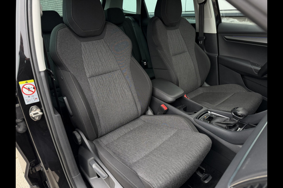 Škoda Karoq 1.5 TSI ACT Style | LED | Elek. Trekhaak | Navi | Carplay | Camera