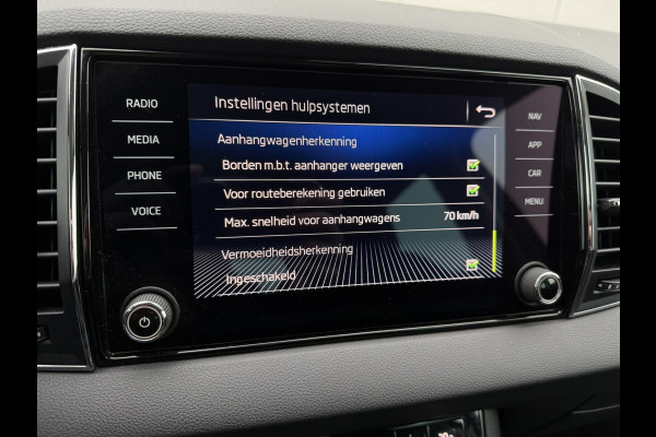 Škoda Karoq 1.5 TSI ACT Style | LED | Elek. Trekhaak | Navi | Carplay | Camera