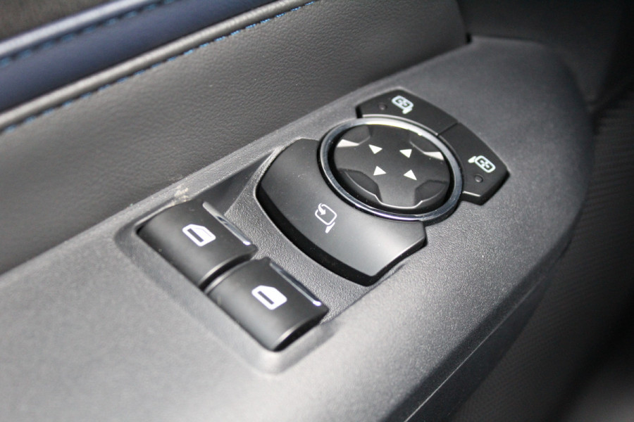 Ford Mustang Fastback 5.0 V8 Dark Horse Automaat | Uniek | Aantoonbare Historie | Full Options